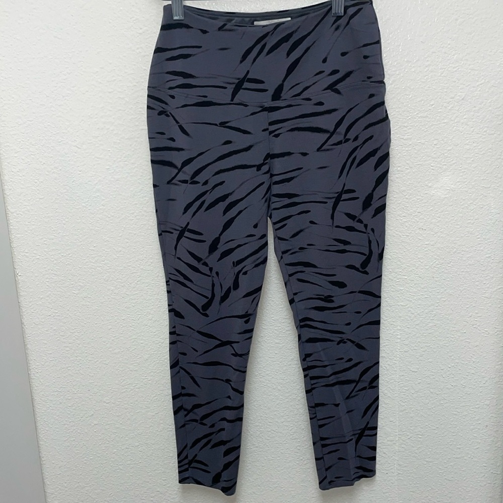 Rachel Zoe Women’s Medium Black Gray Animal Stripe Print High Waist Leggings